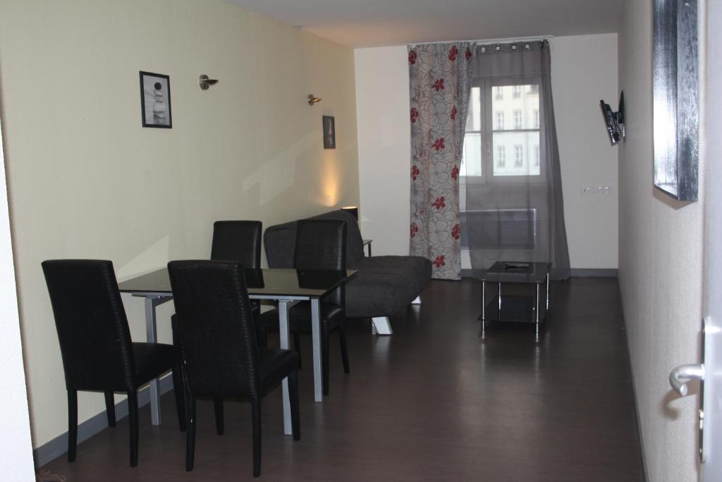 Residence D'Artagnan Montargis Room photo